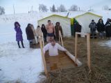 19 января, Крещение Господне! Богоявление! Накануне на реке была приготовлена купель, установлены палатки, рассыпано сено, чтобы православный народ мог прийти на реку за святой водой и Божией Благодатью.